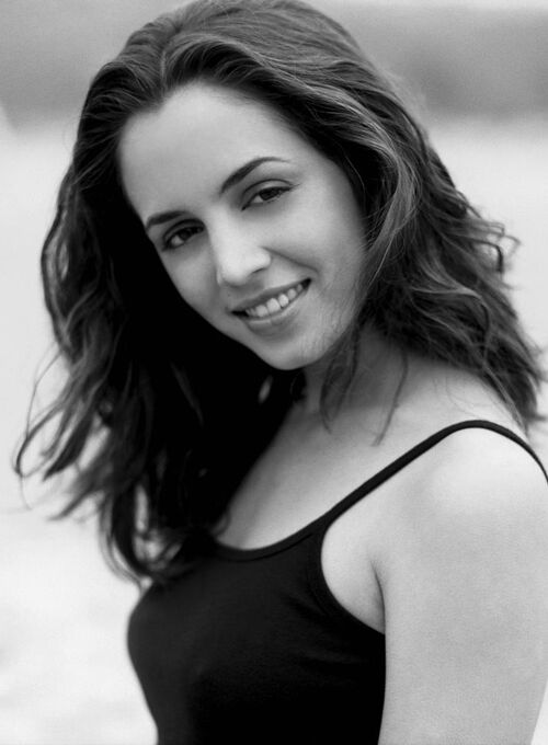 Eliza Dushku