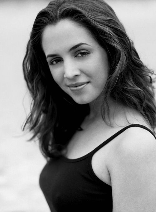 Eliza Dushku